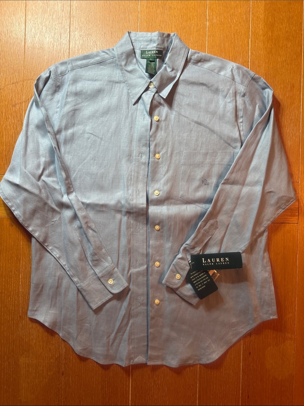 Ladies Vintage Lauren Ralph Lauren Light Blue Button-Front Dress Shirt